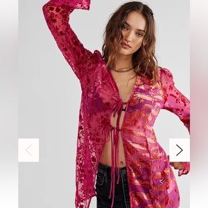 Free People Y2K-style top. NEW WITH TAGS.